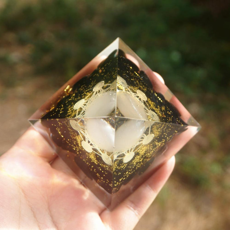 ORGONE PYRAMID 60MM